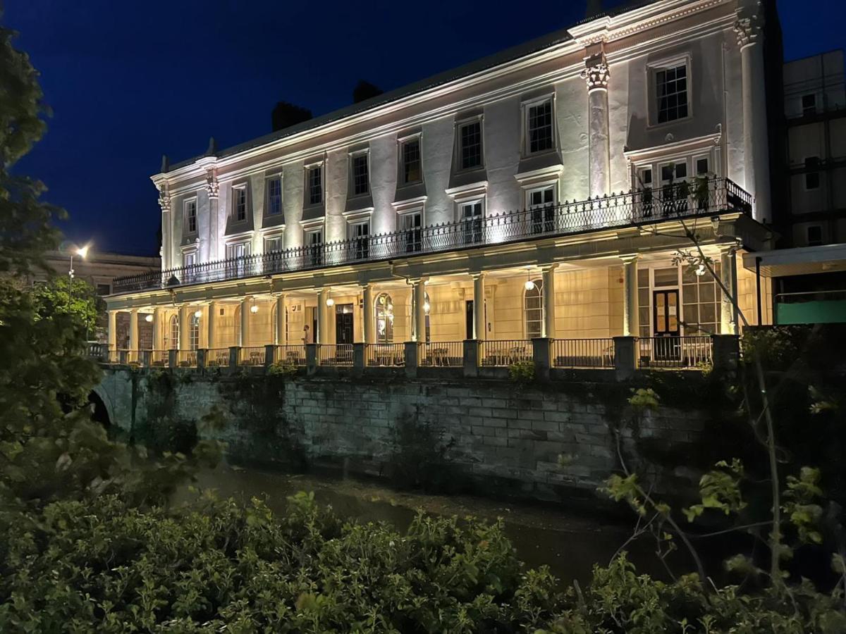 לימינגטון ספא Victoria Colonnade Aparthotel מראה חיצוני תמונה