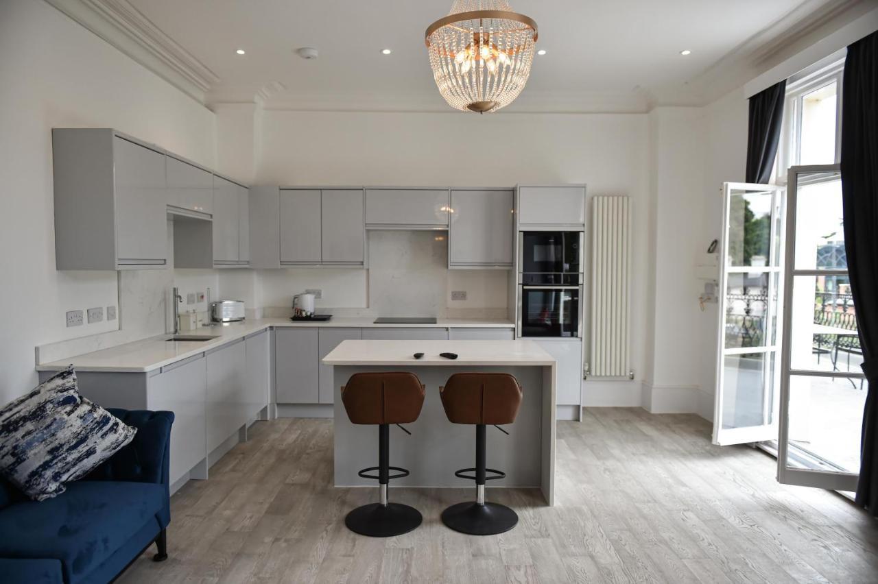 לימינגטון ספא Victoria Colonnade Aparthotel מראה חיצוני תמונה